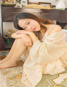 性感雀牌女
