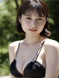 社畜小姐想被幽灵幼女治愈。