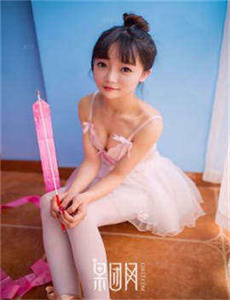 脱裤子小游戏